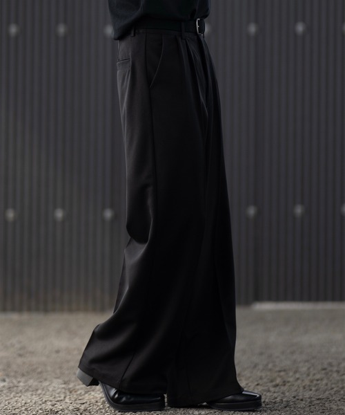 CLEL(クレイル)の「【CLEL】Prime TR Semi-wide Tuck Slacks / プライムTR セミワイドタックスラックス(スラックス・メンズ・チャコールグレー/グレー系1/ブラック/ベージュ系1/グレー系2/ブルー系/ブラック系1・XS/L/M/S)」の18枚目の写真