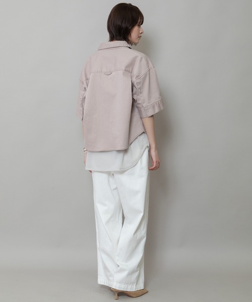 Munich（ミューニック）の「ダスティー加工デニムハーフスリーブシャツ（シャツ/ブラウス・レディース・モカ/ピンク/サックスブルー・FREE）」の7枚目の写真