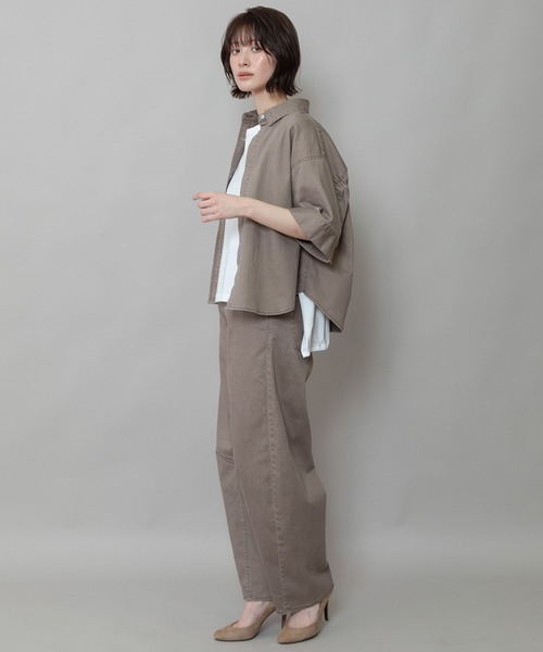 Munich（ミューニック）の「ダスティー加工デニムハーフスリーブシャツ（シャツ/ブラウス・レディース・モカ/ピンク/サックスブルー・FREE）」の17枚目の写真