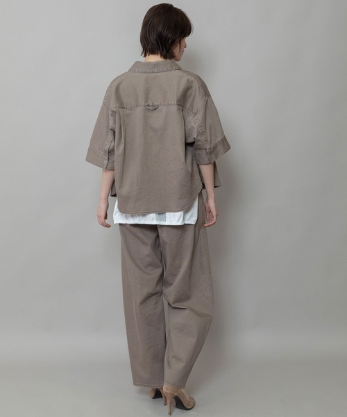 Munich（ミューニック）の「ダスティー加工デニムハーフスリーブシャツ（シャツ/ブラウス・レディース・モカ/ピンク/サックスブルー・FREE）」の16枚目の写真