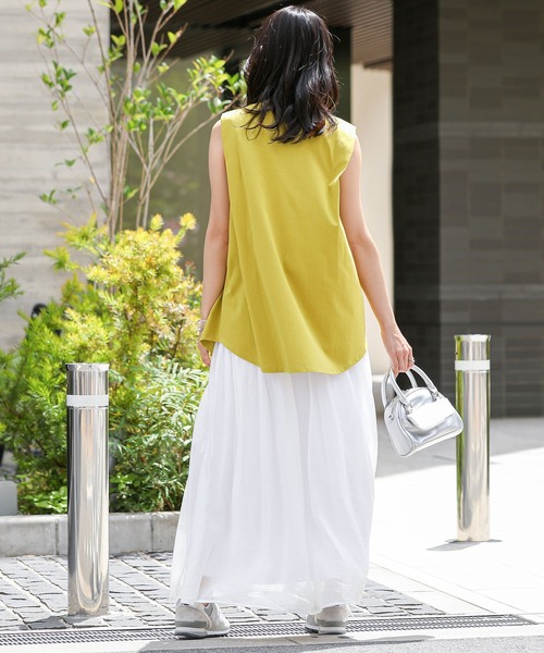 n'OrLABEL(ノアールレーベル)の「【接触冷感・遮熱効果】肩タックノースリーブカットソー(Tシャツ/カットソー・レディース・イエロー/ライトグレー/ブルー/ブラック・2/1)」の10枚目の写真