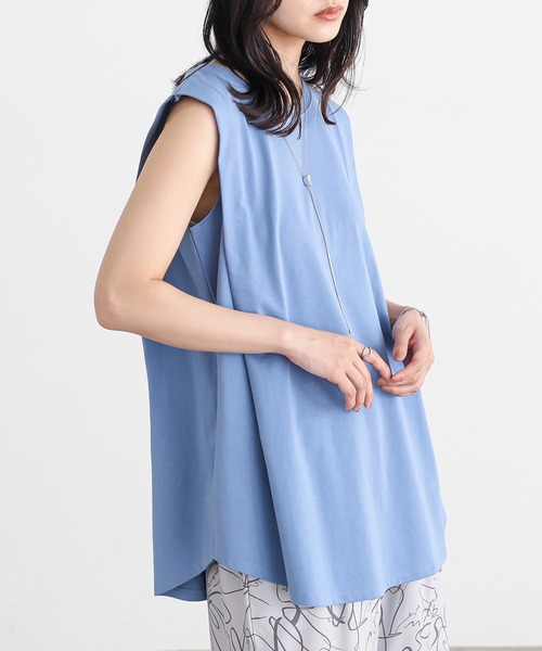 n'OrLABEL(ノアールレーベル)の「【接触冷感・遮熱効果】肩タックノースリーブカットソー(Tシャツ/カットソー・レディース・イエロー/ライトグレー/ブルー/ブラック・2/1)」の11枚目の写真