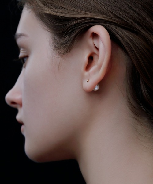 les bonbon（ルボンボン）の「【les bonbon】diamond pierce &pearl cacth/ダイヤモンドピアス＆パールキャッチ（ピアス（片耳用）・レディース・ホワイト・FREE）」の2枚目の写真