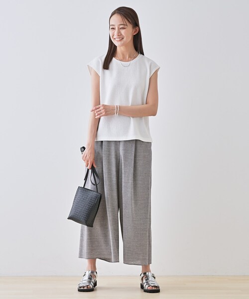 INDIVI（インディヴィ）の「【2点セット／着回し◎】ノースリーブ＆ティアードスカート カセット服（ワンピース・レディース・オリーブ系3/ブラック系4/ブルーグリーン・40/38/36/19/15 /13/05）」の8枚目の写真