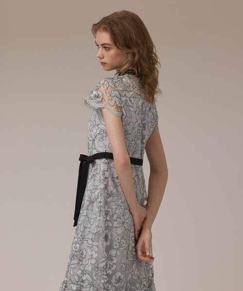チュールフラワー刺繍ワンピース（ドレス）｜GRACE CONTINENTAL
