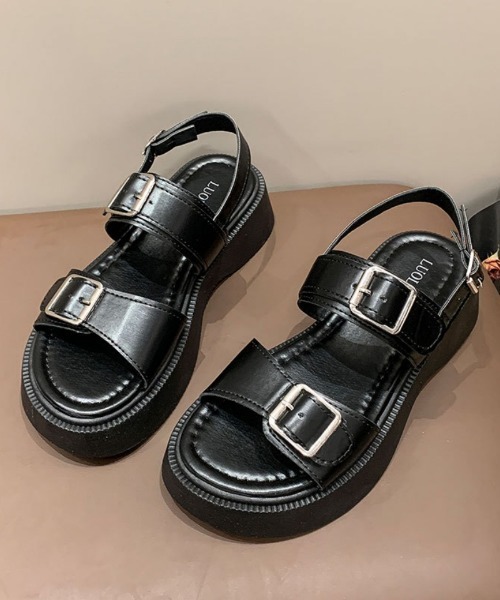 Ritzy(リッツィー)の「バックルデザイン 2本ベルトサンダル(サンダル・レディース・ブラック/ホワイト・23/24/25/24.5/23.5)」の18枚目の写真
