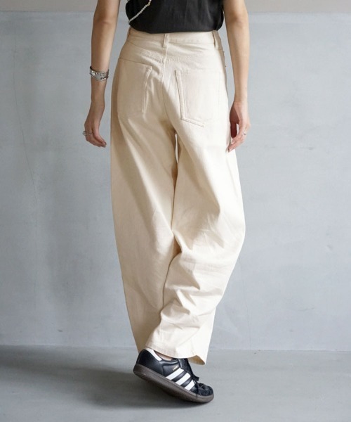 DONOBAN（ドノバン）の「コクーンカツラギパンツ（デニムパンツ・レディース・キナリ・マルチサイズ）」の6枚目の写真