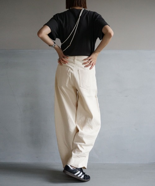 DONOBAN（ドノバン）の「コクーンカツラギパンツ（デニムパンツ・レディース・キナリ・マルチサイズ）」の8枚目の写真