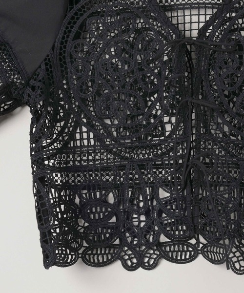 JEANASIS（ジーナシス）の「エンブロイダリーレースブラウス/573278（シャツ/ブラウス・レディース・オフホワイト/チャコールグレー/ブラック・FREE）」の8枚目の写真