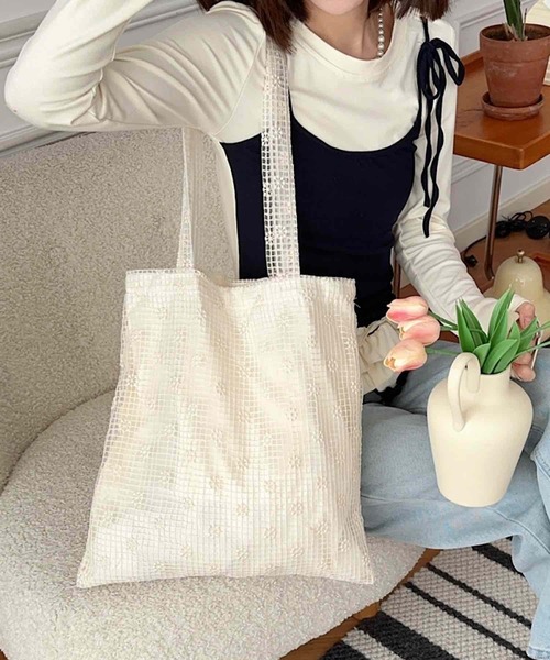 TONE SELECT GOODS(トーンセレクトグッズ)の「Liaa/シアー花柄 メッシュ トートバッグ A18669(トートバッグ・レディース・その他1/その他2・FREE)」の1枚目の写真