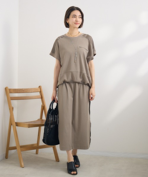 KATHARINE ROSS(キャサリンロス)の「【PILLINI/ピリーニ】サラコットンプルオーバー(Tシャツ/カットソー・レディース・モカ/ブラック・MEDIUM)」の11枚目の写真
