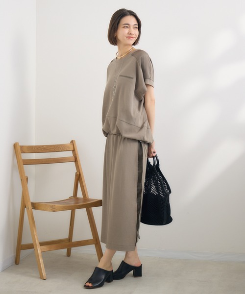 KATHARINE ROSS(キャサリンロス)の「【PILLINI/ピリーニ】サラコットンプルオーバー(Tシャツ/カットソー・レディース・モカ/ブラック・MEDIUM)」の13枚目の写真
