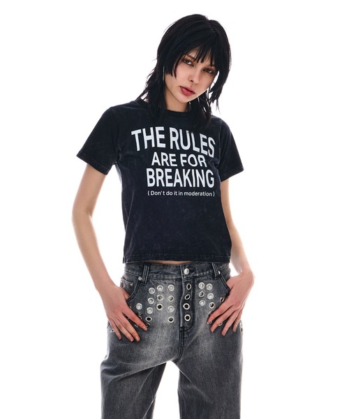 BEEDEN（ビーデン）の「WASHED LOGO TEE（Tシャツ/カットソー・レディース・レッド/ブラック/イエロー・FREE）」の4枚目の写真