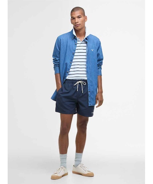 Barbour(バブアー)の「ロゴ スイムショーツ(その他パンツ・メンズ・ネイビー/ブラック・LARGE/MEDIUM/SMALL)」の3枚目の写真