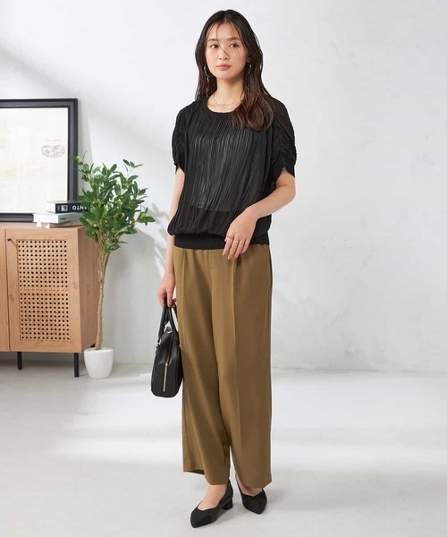 a.v.v(アーヴェヴェ)の「シフォン楊柳プリーツブラウス(シャツ/ブラウス・レディース・アイボリー/ブラック・36/40/38)」の5枚目の写真