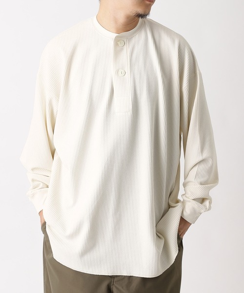 DAIWA PIER39（ダイワピア39）の「DAIWA PIER39 TECH THERMAL HENLEY L/S BE-33025W（Tシャツ/カットソー・メンズ・ブラック/オフホワイト・X-LARGE/SMALL/MEDIUM/LARGE）」の7枚目の写真