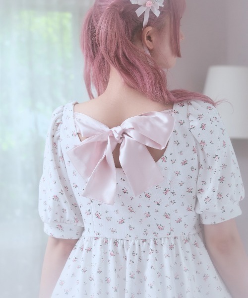 Fiorforte（フィオルフォルテ）の「Sweet baby onepiece（ワンピース・レディース・ホワイト/ピンク/マルチ・FREE）」の6枚目の写真