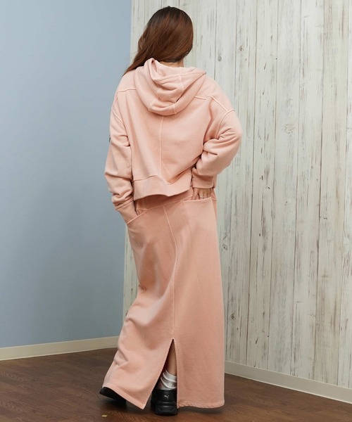 Hurley (ハーレー)の「Hurley/ハーレー ジップアップ パーカー スウェット フーディー ワンポイント ロゴ 裏毛 セットアップ対応 SWEAT PIGMENT FZ HOODIE WCFF252030(パーカー・レディース・ブラック/カーキブラウン/ネイビー/ライトピンク・M)」の15枚目の写真