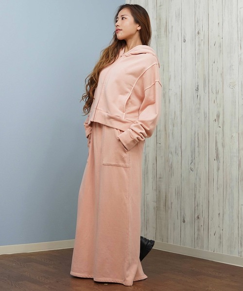 Hurley (ハーレー)の「Hurley/ハーレー ジップアップ パーカー スウェット フーディー ワンポイント ロゴ 裏毛 セットアップ対応 SWEAT PIGMENT FZ HOODIE WCFF252030(パーカー・レディース・ブラック/カーキブラウン/ネイビー/ライトピンク・M)」の13枚目の写真