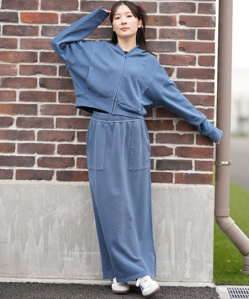 Hurley (ハーレー)の「Hurley/ハーレー ジップアップ パーカー スウェット フーディー ワンポイント ロゴ 裏毛 セットアップ対応 SWEAT PIGMENT FZ HOODIE WCFF252030(パーカー・レディース・ブラック/カーキブラウン/ネイビー/ライトピンク・M)」の8枚目の写真