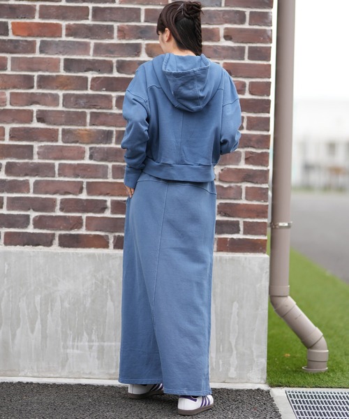 Hurley (ハーレー)の「Hurley/ハーレー ジップアップ パーカー スウェット フーディー ワンポイント ロゴ 裏毛 セットアップ対応 SWEAT PIGMENT FZ HOODIE WCFF252030(パーカー・レディース・ブラック/カーキブラウン/ネイビー/ライトピンク・M)」の9枚目の写真