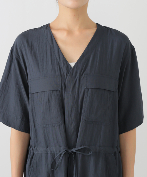 OUTDOOR PRODUCTS(アウトドアプロダクツ)の「追加3 ダブルポケットVネックオールインワン(その他パンツ・レディース・ブラック/ネイビー・FREE)」の13枚目の写真