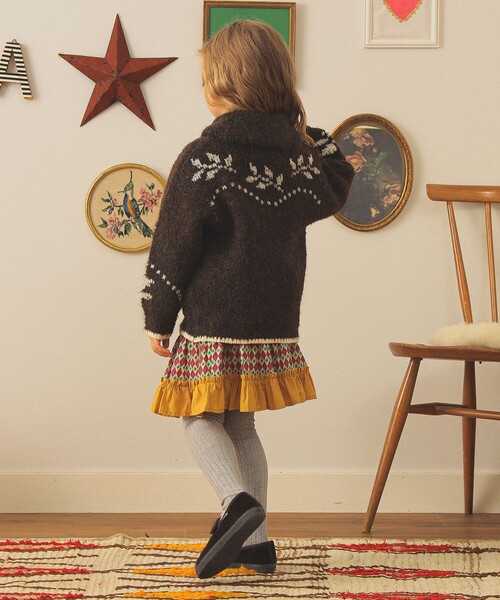 こども ビームス(コドモビームス)の「ブークレ ジャカード カーディガン 2025FW(100~150cm)(カーディガン/ボレロ・キッズ・ダークブラウン/ホワイト系その他5・M(120-130)/S(100-110)/L(140-150))」の3枚目の写真