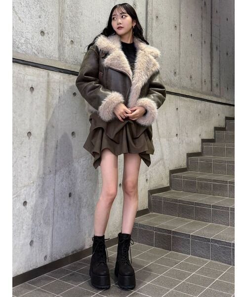 MURUA（ムルーア）の「プラットフォームレースアップブーツ（ブーツ・レディース・ブラウン/ブラック・24.5/23.5/22.5）」の14枚目の写真