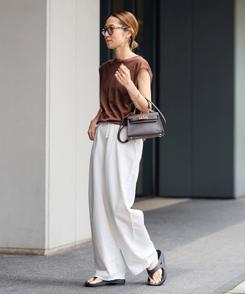 FRAMeWORK(フレームワーク)の「≪追加≫ライトオンスデニムイージーパンツ(デニムパンツ・レディース・ネイビー/ホワイト・36/38)」の10枚目の写真