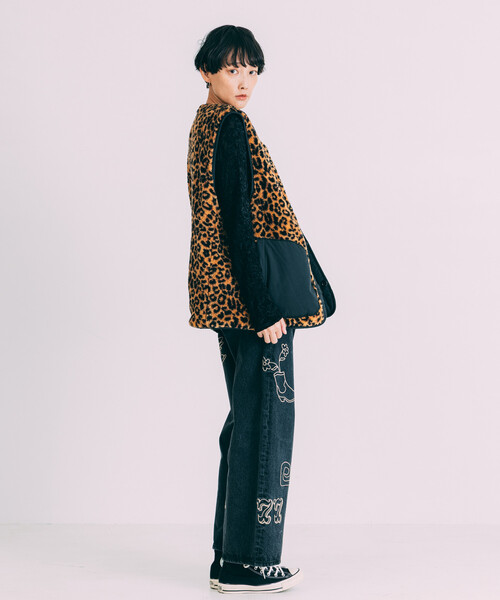 Freada（フリーダ）の「Freada/フリーダ メッシュ ベロア トップス（Tシャツ/カットソー・レディース・ブラック/ブルー/ベージュ・ONE SIZE）」の15枚目の写真