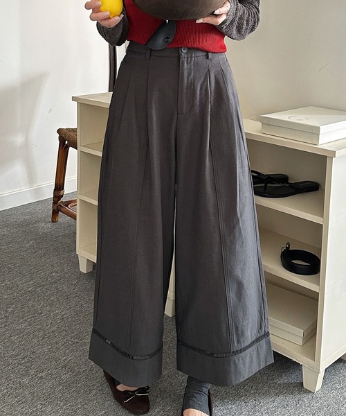 Lace Ladies(レースレディース)の「はしごレース ハイウエスト タック ワイド パンツ(その他パンツ・レディース・キャメル/ネイビー/グレー/アイボリー/ブラック・FREE)」の3枚目の写真