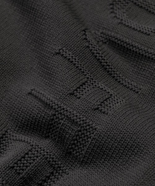The DUFFER of ST.GEORGE(ザダファーオブセントジョージ)の「〔BLACK LABEL〕DRY TOUCH TECH CREW KNIT :ドライタッチ ウォッシャブル テックニット(ニット/セーター・メンズ・チャコールグレー・SMALL/MEDIUM/LARGE/X-LARGE)」の10枚目の写真