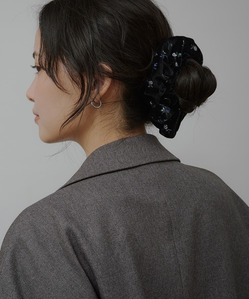 MUHET(ミュエータ)の「【SET ITEM】assorted midi skirt with scrunchie / シュシュ付きアソートミディスカート(スカート・レディース・ネイビー/ブラウン/ブラック・MEDIUM/LARGE)」の22枚目の写真