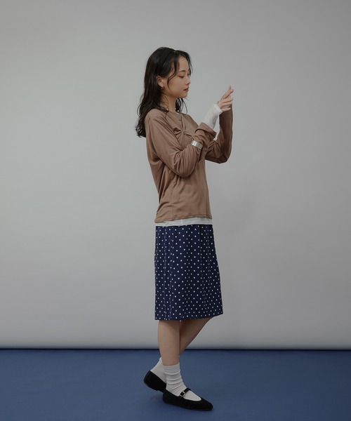 MUHET(ミュエータ)の「【SET ITEM】assorted midi skirt with scrunchie / シュシュ付きアソートミディスカート(スカート・レディース・ネイビー/ブラウン/ブラック・MEDIUM/LARGE)」の15枚目の写真