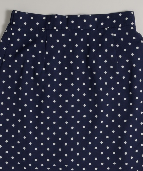 MUHET(ミュエータ)の「【SET ITEM】assorted midi skirt with scrunchie / シュシュ付きアソートミディスカート(スカート・レディース・ネイビー/ブラウン/ブラック・MEDIUM/LARGE)」の4枚目の写真