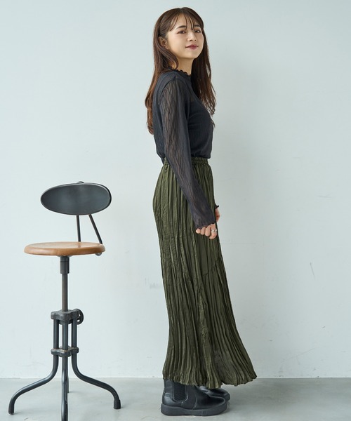 mil(ミル)の「ニュアンス柄 シアートップス【588094】(Tシャツ/カットソー・レディース・オフホワイト/モスグリーン/ブラック/ブラック系その他/ホワイト系その他/ミント・XS/S)」の17枚目の写真