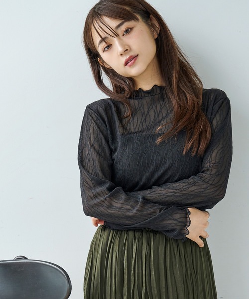 mil(ミル)の「ニュアンス柄 シアートップス【588094】(Tシャツ/カットソー・レディース・オフホワイト/モスグリーン/ブラック/ブラック系その他/ホワイト系その他/ミント・XS/S)」の15枚目の写真