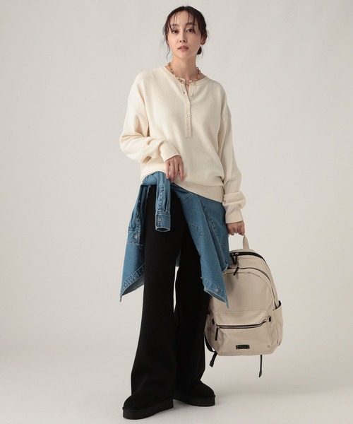 Elura(エルーラ)の「もっちりモイストワッフルプルオーバー/582761(ニット/セーター・レディース・ホワイト/ブラック/ブラウン/オレンジ・FREE)」の5枚目の写真