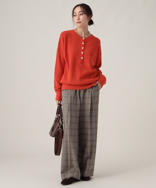 Elura(エルーラ)の「もっちりモイストワッフルプルオーバー/582761(ニット/セーター・レディース・ホワイト/ブラック/ブラウン/オレンジ・FREE)」の14枚目の写真