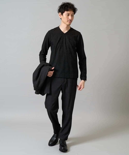 a.v.v（アーヴェヴェ）の「針抜きジャカードＶネックＴシャツ【洗濯機で洗える/毛玉になりにくい】通勤/ビジネス/ジャケット〈ON/OFF SERIES〉（Tシャツ/カットソー・メンズ・ホワイト/ブラック/ブルー・50/46/48）」の22枚目の写真