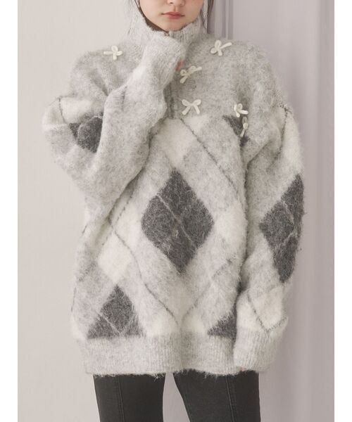 merry jenny（メリージェニー）の「fluffyアーガイルZIPニット（ニット/セーター・レディース・ピンク/グレー・FREE）」の2枚目の写真