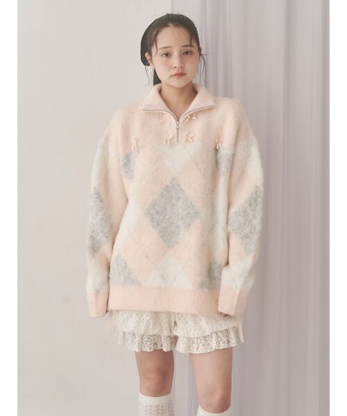 merry jenny（メリージェニー）の「fluffyアーガイルZIPニット（ニット/セーター・レディース・ピンク/グレー・FREE）」の4枚目の写真