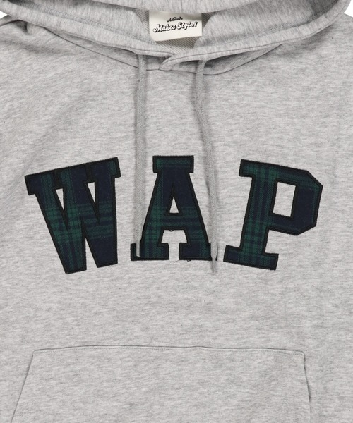 SPINNS(スピンズ)の「短丈スウェットパーカー/チェック/パッチワークロゴ/ショート丈(パーカー・メンズ・ブラック/ネイビー/杢グレー/アッシュグレー・ONESIZE)」の9枚目の写真