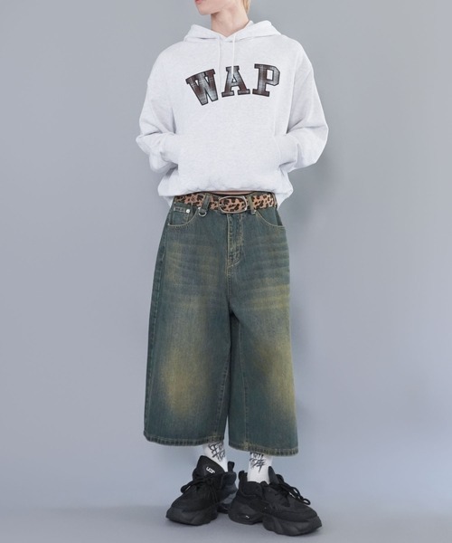 SPINNS(スピンズ)の「短丈スウェットパーカー/チェック/パッチワークロゴ/ショート丈(パーカー・メンズ・ブラック/ネイビー/杢グレー/アッシュグレー・ONESIZE)」の17枚目の写真