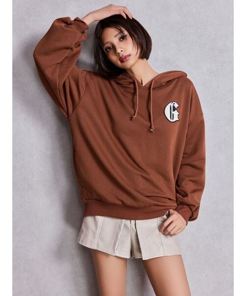 GYDA（ジェイダ）の「COUCH SURFING GYDALMATIANスウェットパーカー（パーカー・レディース・ブラウン/ピンク/オフホワイト/ブラック・FREE）」の11枚目の写真