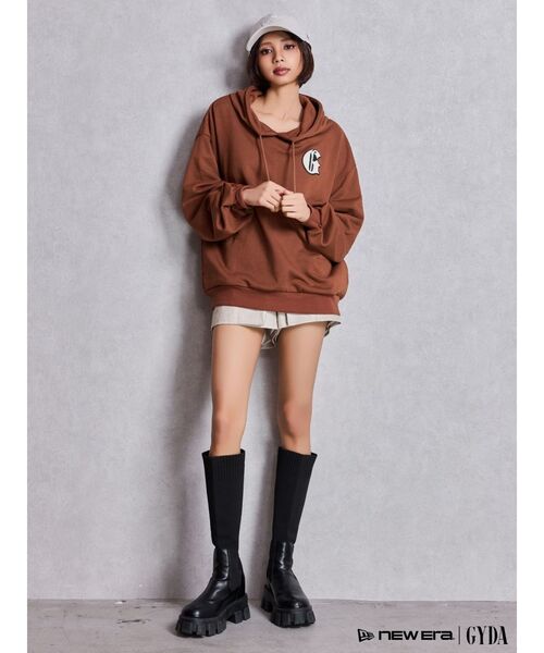 GYDA（ジェイダ）の「COUCH SURFING GYDALMATIANスウェットパーカー（パーカー・レディース・ブラウン/ピンク/オフホワイト/ブラック・FREE）」の13枚目の写真