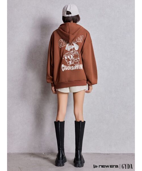 GYDA（ジェイダ）の「COUCH SURFING GYDALMATIANスウェットパーカー（パーカー・レディース・ブラウン/ピンク/オフホワイト/ブラック・FREE）」の14枚目の写真