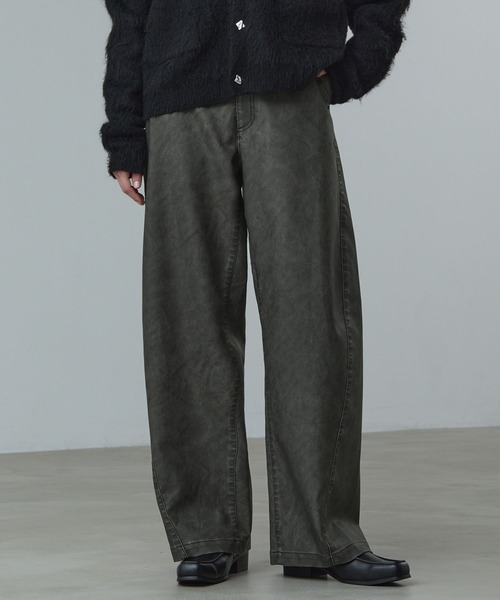 CALLNE（カルネ）の「【CALLNE】Vintage Design Curve Pants / ヴィンテージデザイン合皮カーブパンツ（セットアップ対応）（その他パンツ・メンズ・ダークグレー/ブラック・L/M）」の19枚目の写真