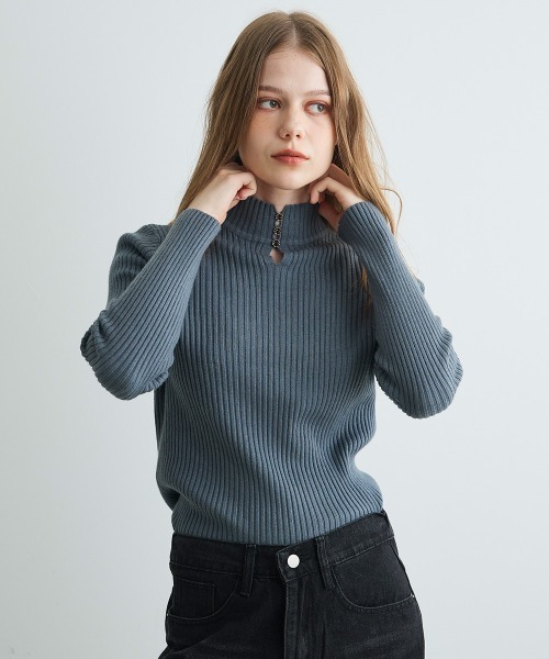 Mirette(ミレット)の「キーネックボタンリブニット / Keyneck Button Rib Knit(ニット/セーター・レディース・ブラック/ベージュ/ブラウン/ホワイト/グレー・FREE)」の7枚目の写真
