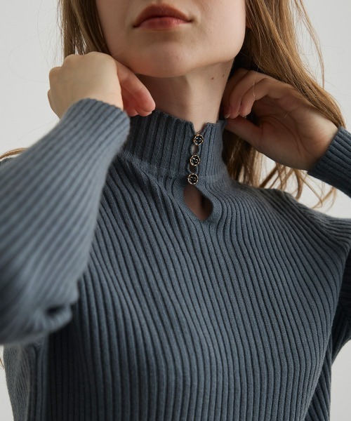 Mirette(ミレット)の「キーネックボタンリブニット / Keyneck Button Rib Knit(ニット/セーター・レディース・ブラック/ベージュ/ブラウン/ホワイト/グレー・FREE)」の12枚目の写真
